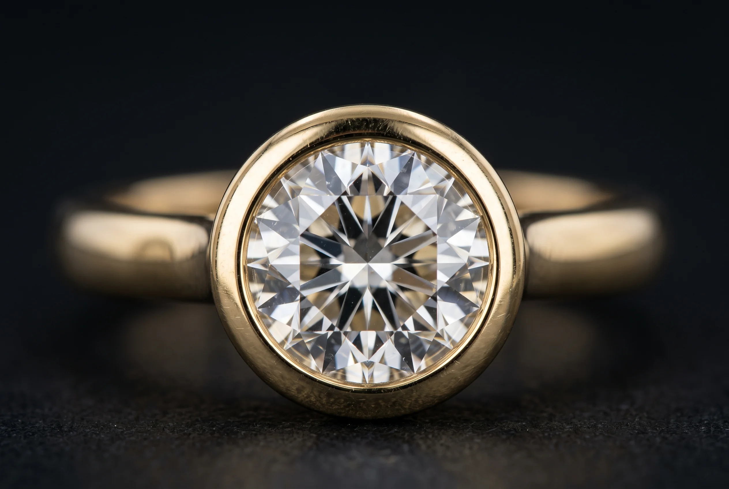 Bezel setting macro view — prong and setting repair work